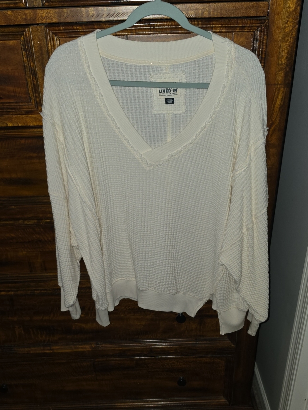 American Eagle Womens Long Sleeve Waffle Knit Oversized Vneck. Sz Small!